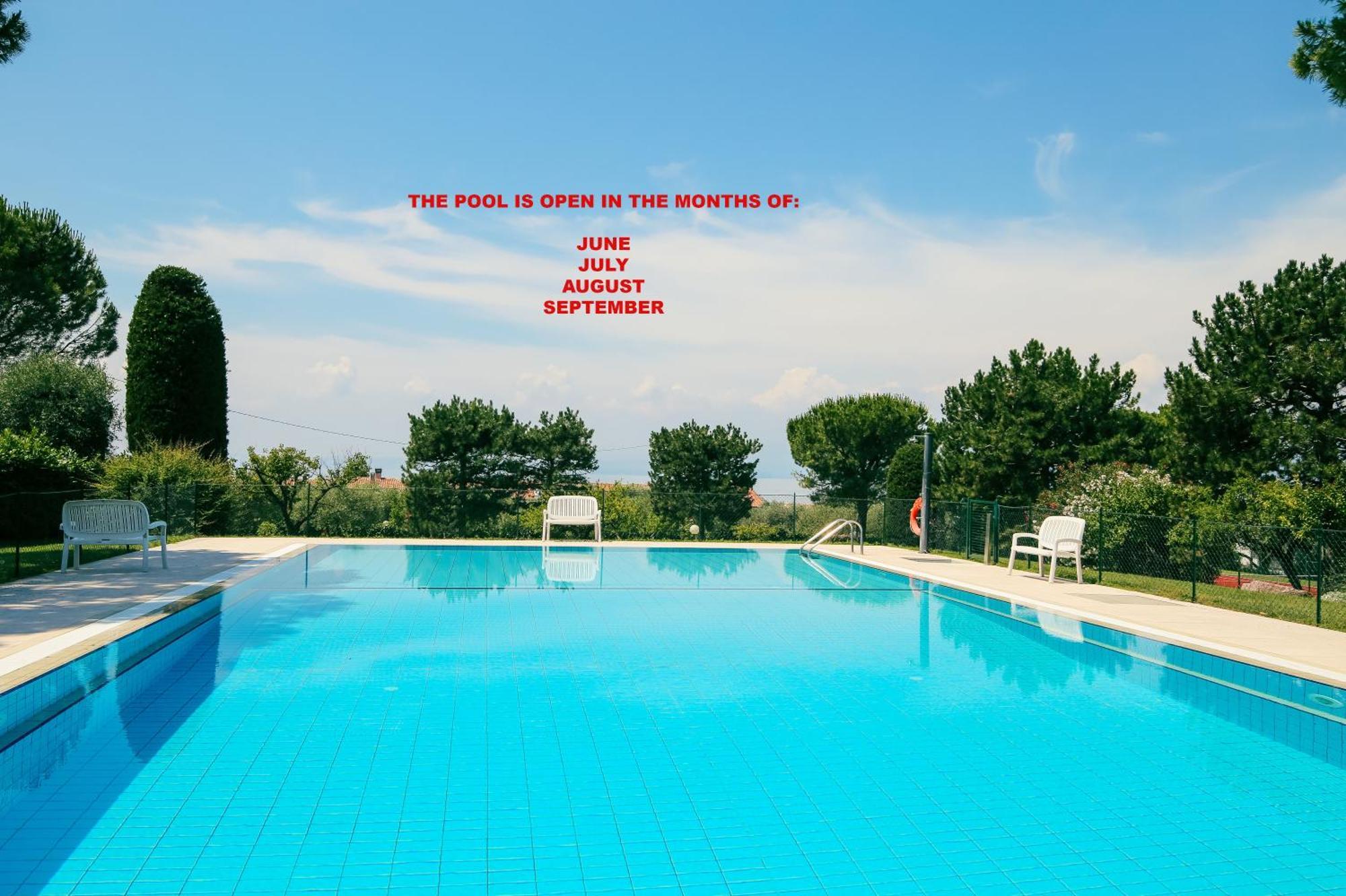 Tennis / Pool / Barbecue Bardolino Zewnętrze zdjęcie
